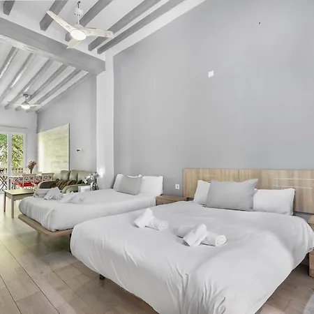 Modern & Bright Loft Near Market * Alicante